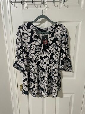 3x nwt cocomo top